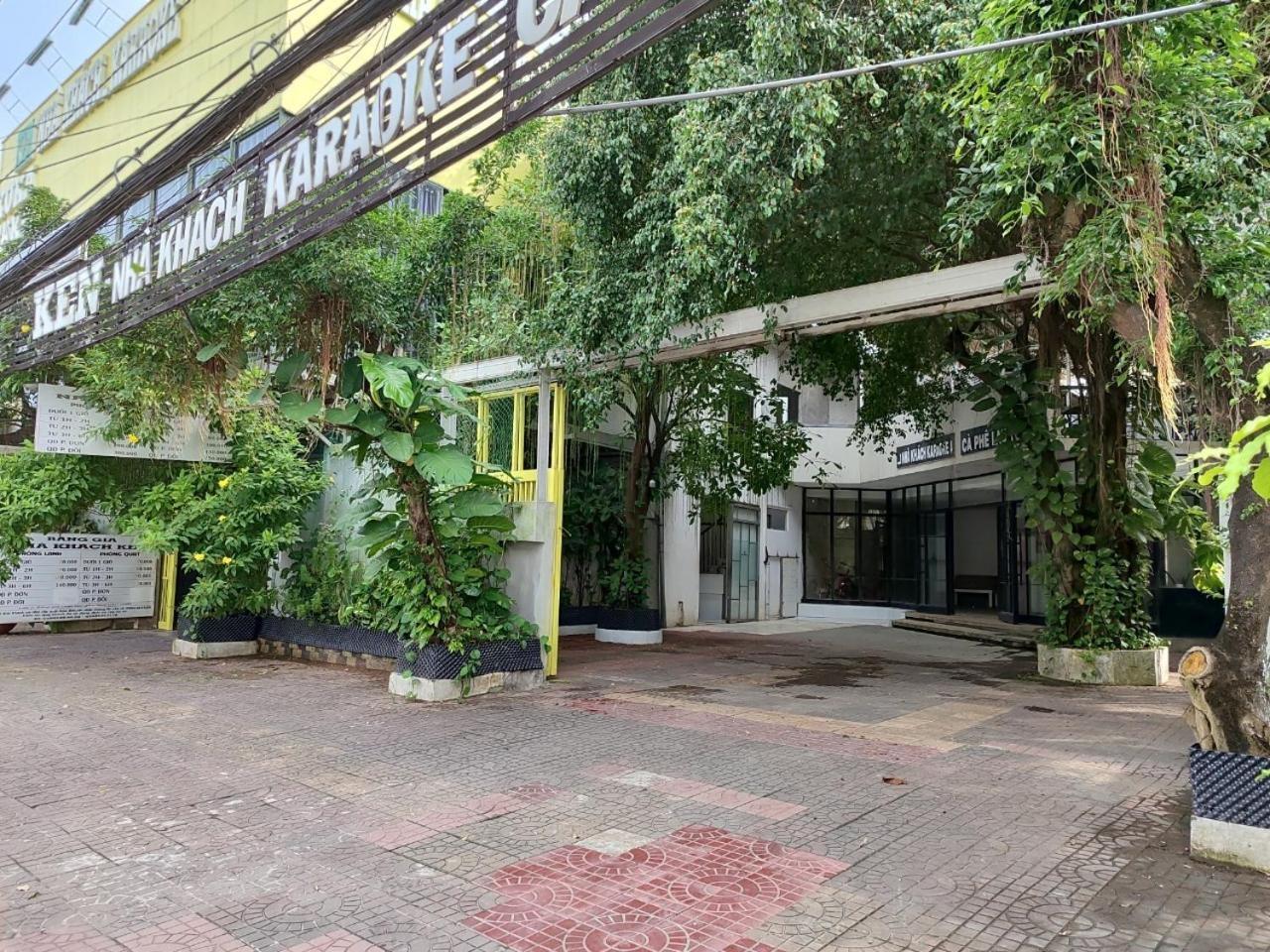 Nha Khach Ken Hotel Ca Mau ภายนอก รูปภาพ