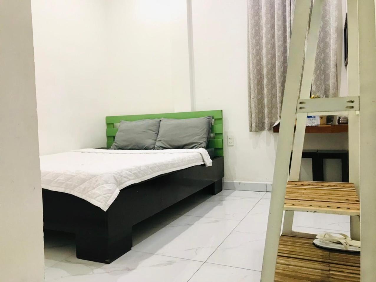 Nha Khach Ken Hotel Ca Mau ภายนอก รูปภาพ